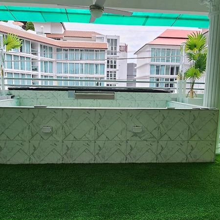 Xcess Residence Патая Екстериор снимка
