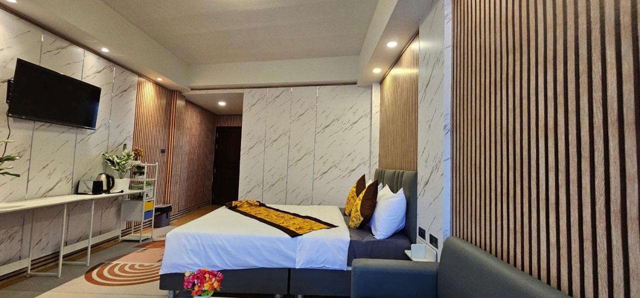 Xcess Residence Патая Екстериор снимка